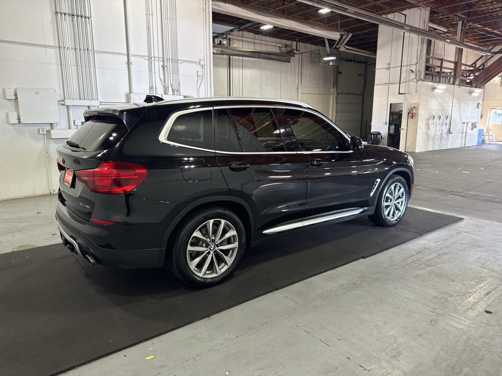 Used 2019 BMW X3 xDrive30i w/ Driving Assistance Package AWD/4WD image 7