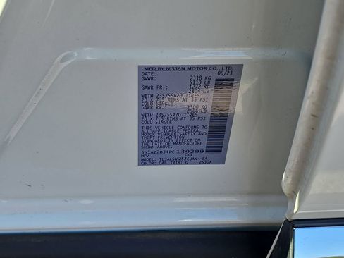 Used 2023 Nissan Murano Platinum w/ Cargo Package FWD image 40