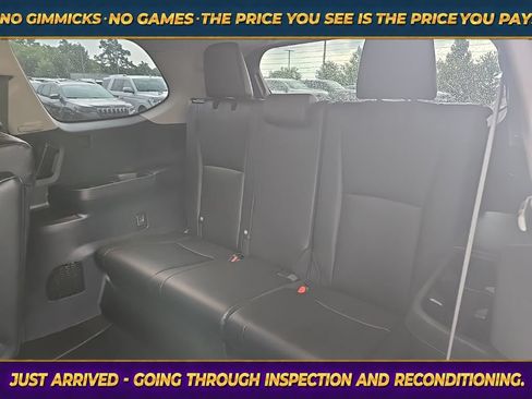 Used 2025 Toyota Grand Highlander FWD image 14