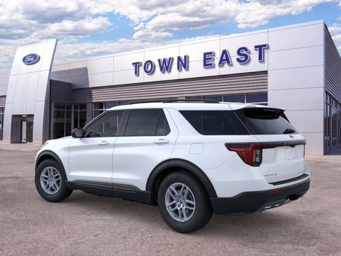New 2026 Ford Explorer Active w/ Active Comfort Package RWD image 28