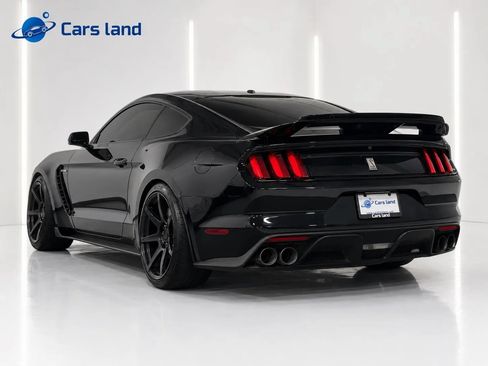 Used 2019 Ford Mustang Shelby GT350 RWD image 4