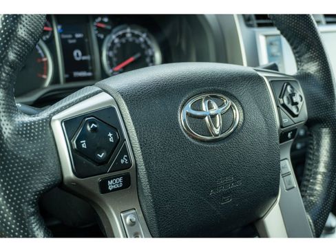 Used 2023 Toyota 4Runner Limited image 34
