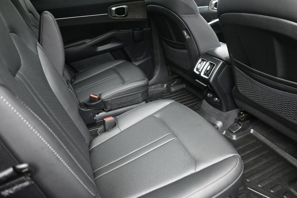 Used 2023 Kia Sorento X-Line EX AWD/4WD image 10