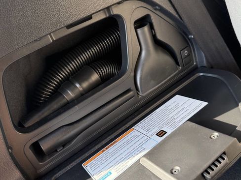 Used 2019 Honda Odyssey Elite image 14