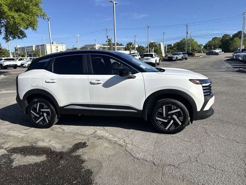 New 2026 Nissan Kicks SV FWD image 4