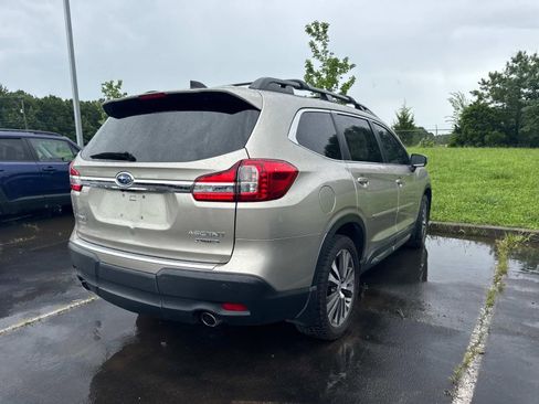 Used 2019 Subaru Ascent Limited w/ Popular Package #3 AWD/4WD image 5