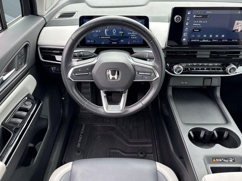 Used 2024 Honda Prologue Touring image 32