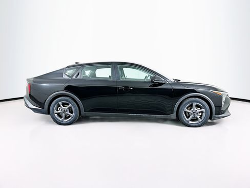 Used 2025 Kia K4 FWD image 10