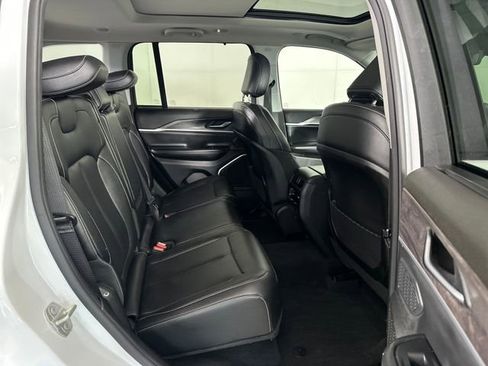 Used 2023 Jeep Grand Cherokee 30th Anniversary image 27