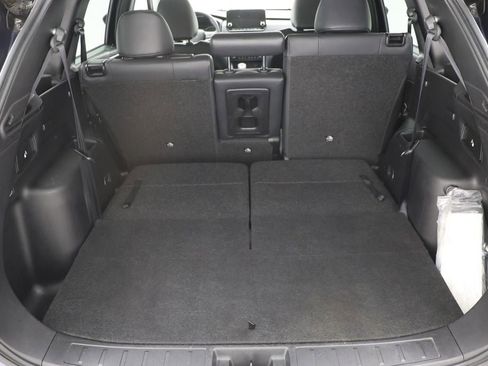 Used 2022 Mitsubishi Outlander SE image 30