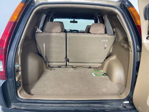Used 2004 Honda CR-V LX image 13