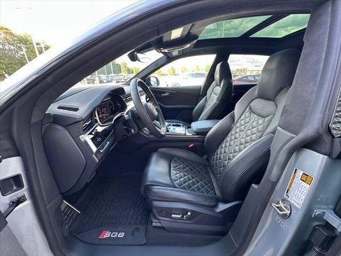 Used 2023 Audi SQ8 Prestige AWD/4WD image 6