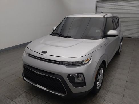 Used 2020 Kia Soul LX FWD image 15