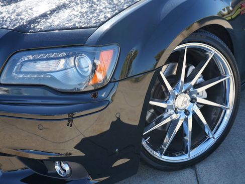 Used 2012 Chrysler 300 SRT8 image 13