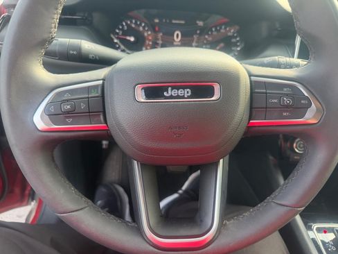 Used 2024 Jeep Compass Latitude w/ Altitude Special Edition AWD/4WD image 9
