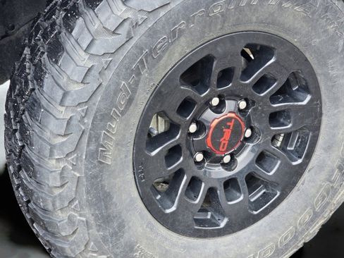 Used 2019 Toyota Tacoma TRD Pro image 25