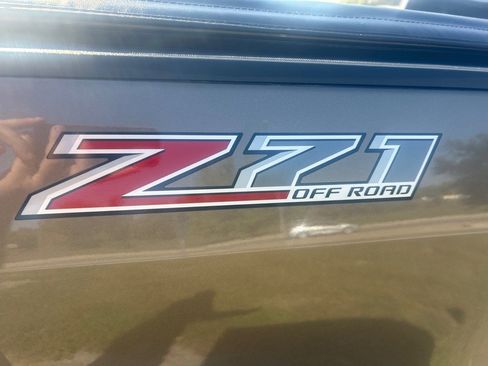 Used 2017 Chevrolet Colorado Z71 image 15