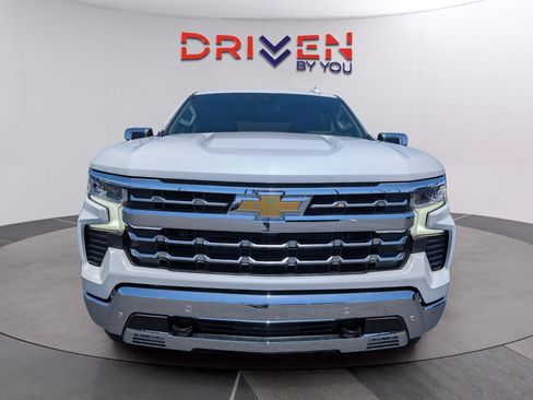 New 2026 Chevrolet Silverado 1500 LTZ w/ LTZ Premium Package AWD/4WD image 8
