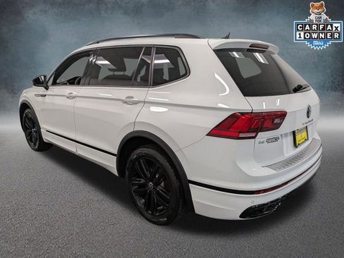 Used 2022 Volkswagen Tiguan SE R-Line AWD/4WD image 7