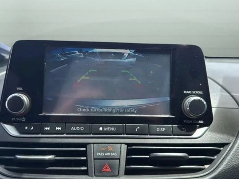 Used 2022 Nissan Altima 2.5 S FWD image 18