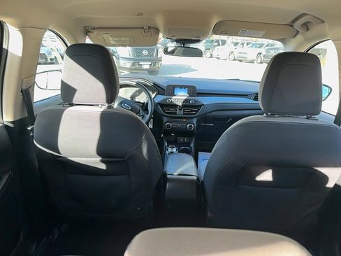 Used 2020 Ford Escape S image 10