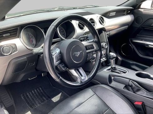 Used 2019 Ford Mustang Premium RWD image 13