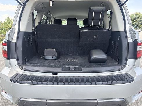 Certified 2024 Nissan Armada SV AWD/4WD image 9