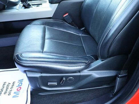 Used 2018 Ford F150 Lariat image 42