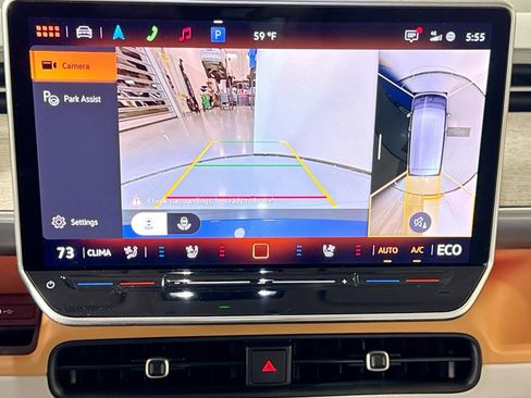 Used 2025 Volkswagen ID. Buzz 1st Edition image 14