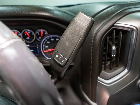 Used 2022 Chevrolet Silverado 1500 RST w/ Convenience Package II image 31