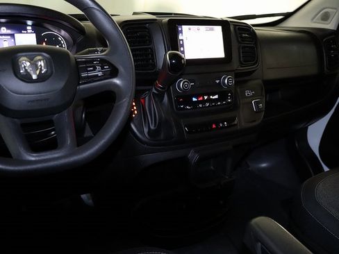 Used 2023 RAM ProMaster 2500 image 13