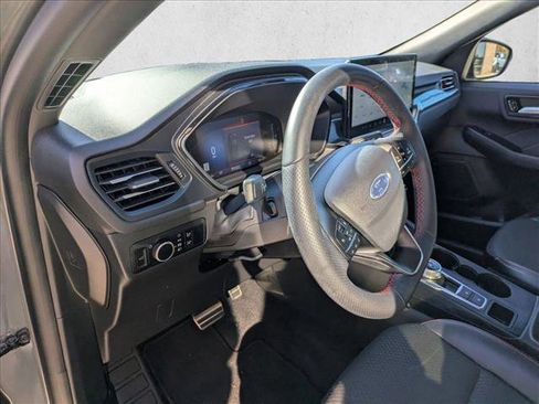 Used 2024 Ford Escape ST-Line w/ Tech Pack #1 image 10