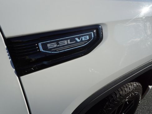 Used 2021 GMC Sierra 1500 Elevation image 5