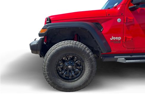 Used 2018 Jeep Wrangler Unlimited Sport S AWD/4WD image 9