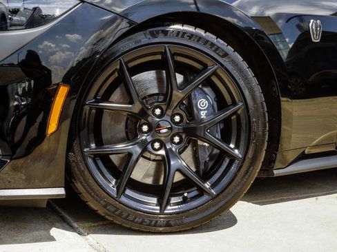 Used 2024 Ford Mustang Dark Horse RWD image 3