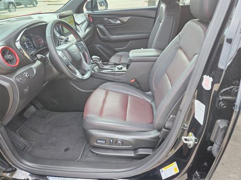 Used 2025 Chevrolet Blazer RS image 11