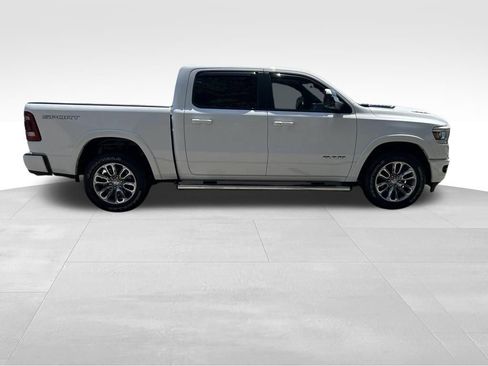 Used 2022 RAM 1500 Laramie w/ Sport Appearance Package AWD/4WD image 7
