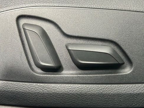 Used 2022 Audi A4 2.0T Premium Plus w/ Premium Plus Package image 11