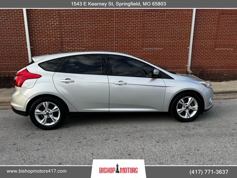 Used 2014 Ford Focus SE image 6