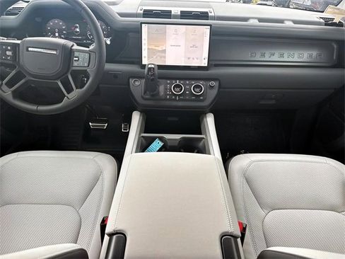 New 2025 Land Rover Defender 110 V8 image 13