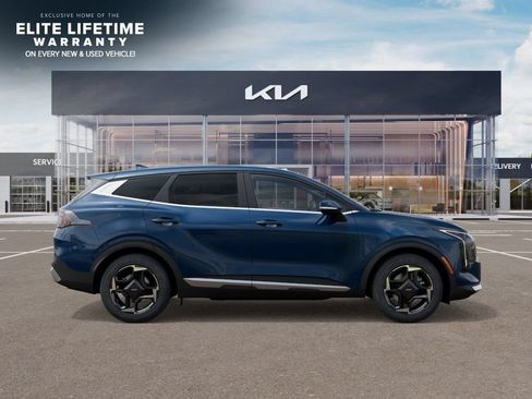 New 2027 Kia Sportage EX FWD image 8
