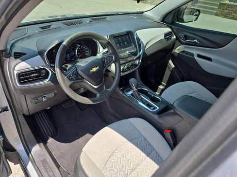 Used 2024 Chevrolet Equinox LS w/ LS Convenience Package AWD/4WD image 19