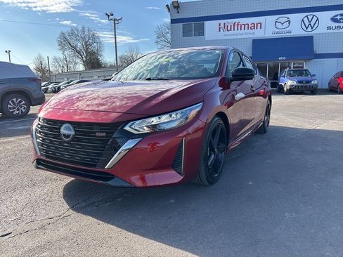 Used 2024 Nissan Sentra SR image 3