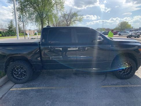 Used 2021 RAM 1500 Big Horn image 5