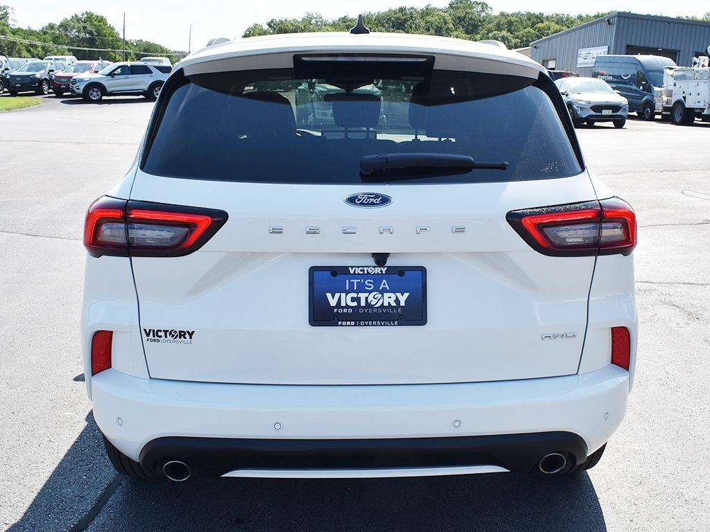 Used 2024 Ford Escape ST-Line w/ Tech Pack #1 AWD/4WD image 25