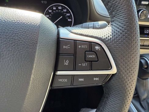 Used 2024 Toyota Sienna Limited AWD/4WD image 22