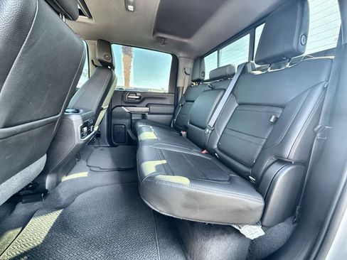 Used 2022 GMC Sierra 3500 Denali w/ Denali Ultimate Package AWD/4WD image 25