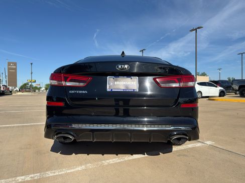 Used 2020 Kia Optima SE FWD image 5
