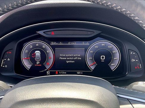 Used 2019 Audi Q8 Premium Plus w/ Premium Plus AWD/4WD image 18