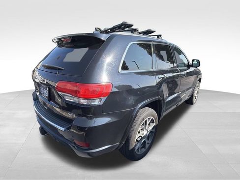 Used 2020 Jeep Grand Cherokee Overland AWD/4WD image 2